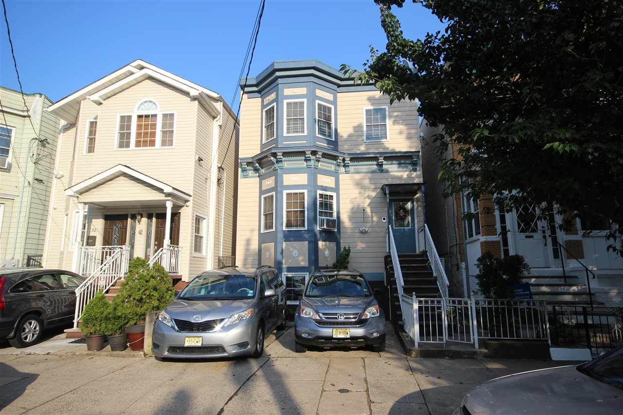 90 Columbia Ave - Photo 1