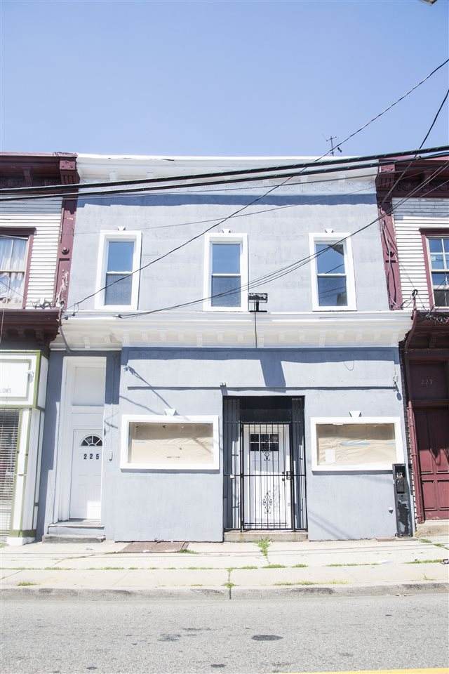 225 Old Bergen Rd - Photo 1