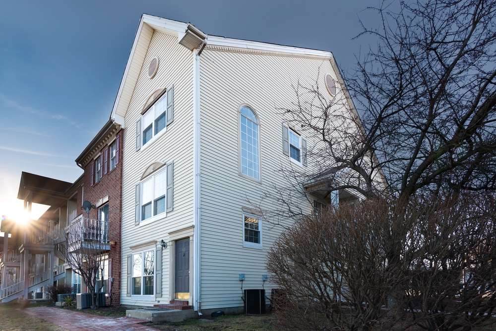 47 Cherry St - Photo 1