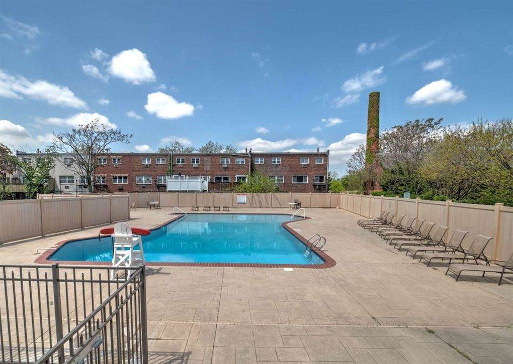 1225 John F Kennedy Blvd - Photo 1
