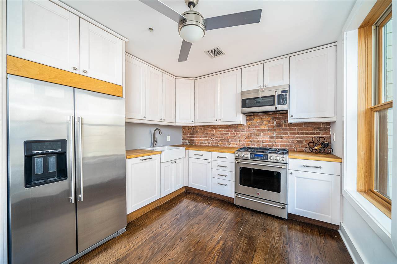 735 Garden St - Photo 1