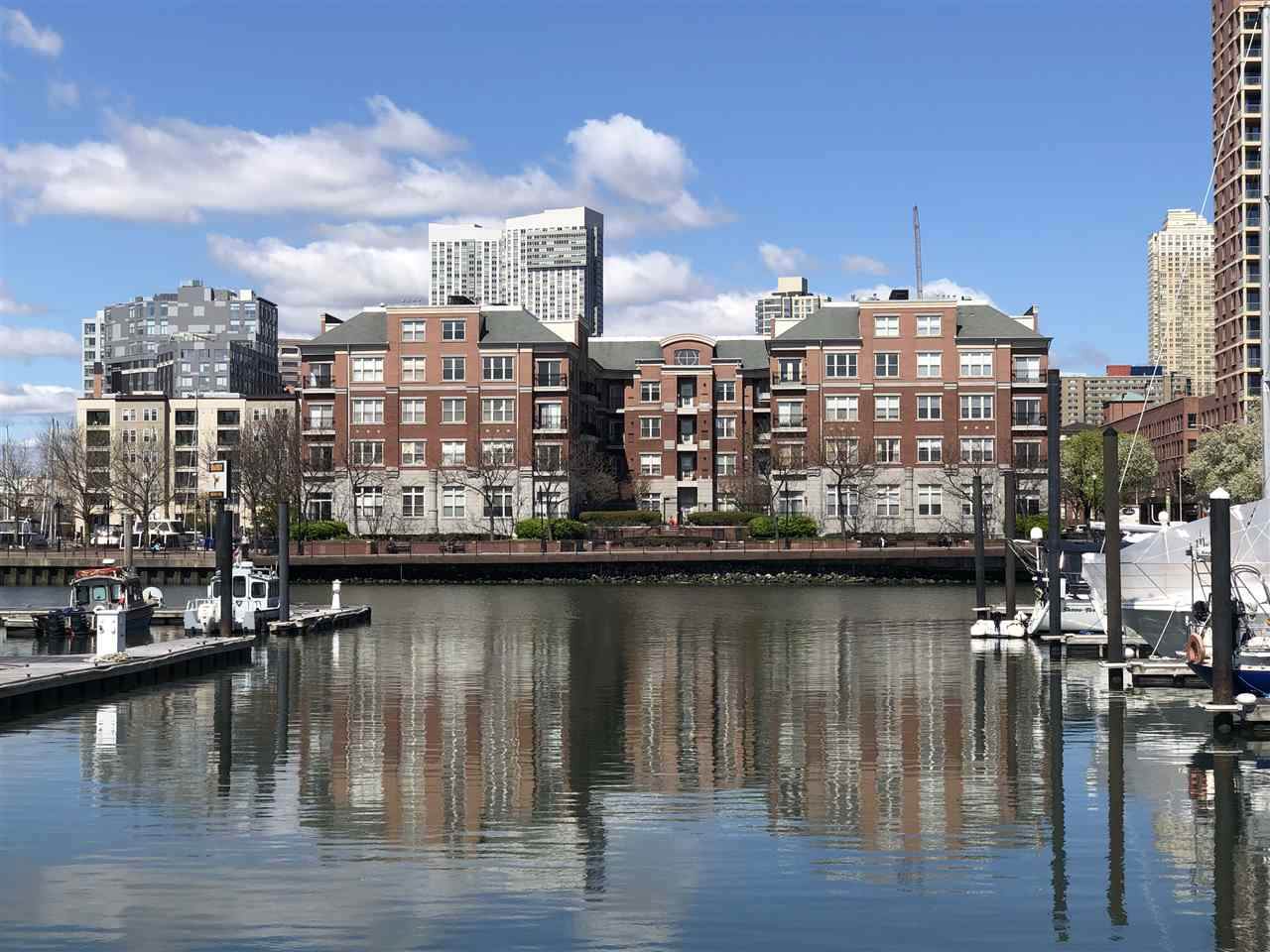 15 Warren St - Photo 1