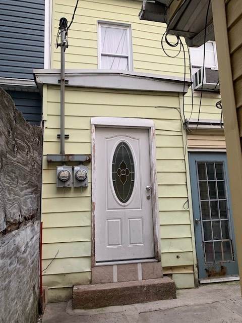 234 New York Ave - Photo 1