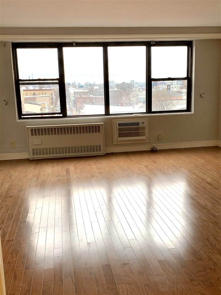 500 Central Ave - Photo 1