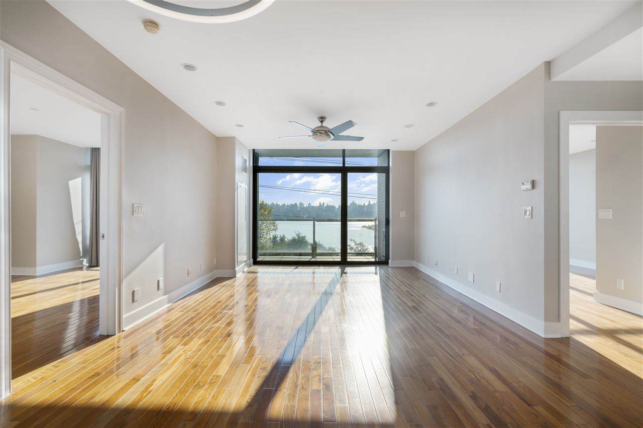 8125 River Rd - Photo 1
