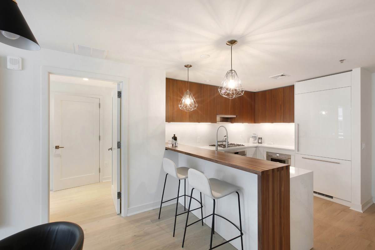 1000 Maxwell Lane - Photo 1