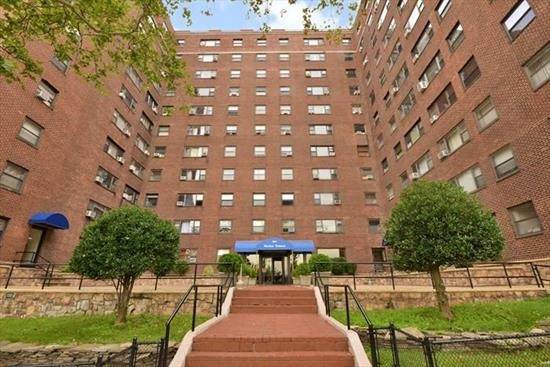 6515 Blvd East - Photo 1