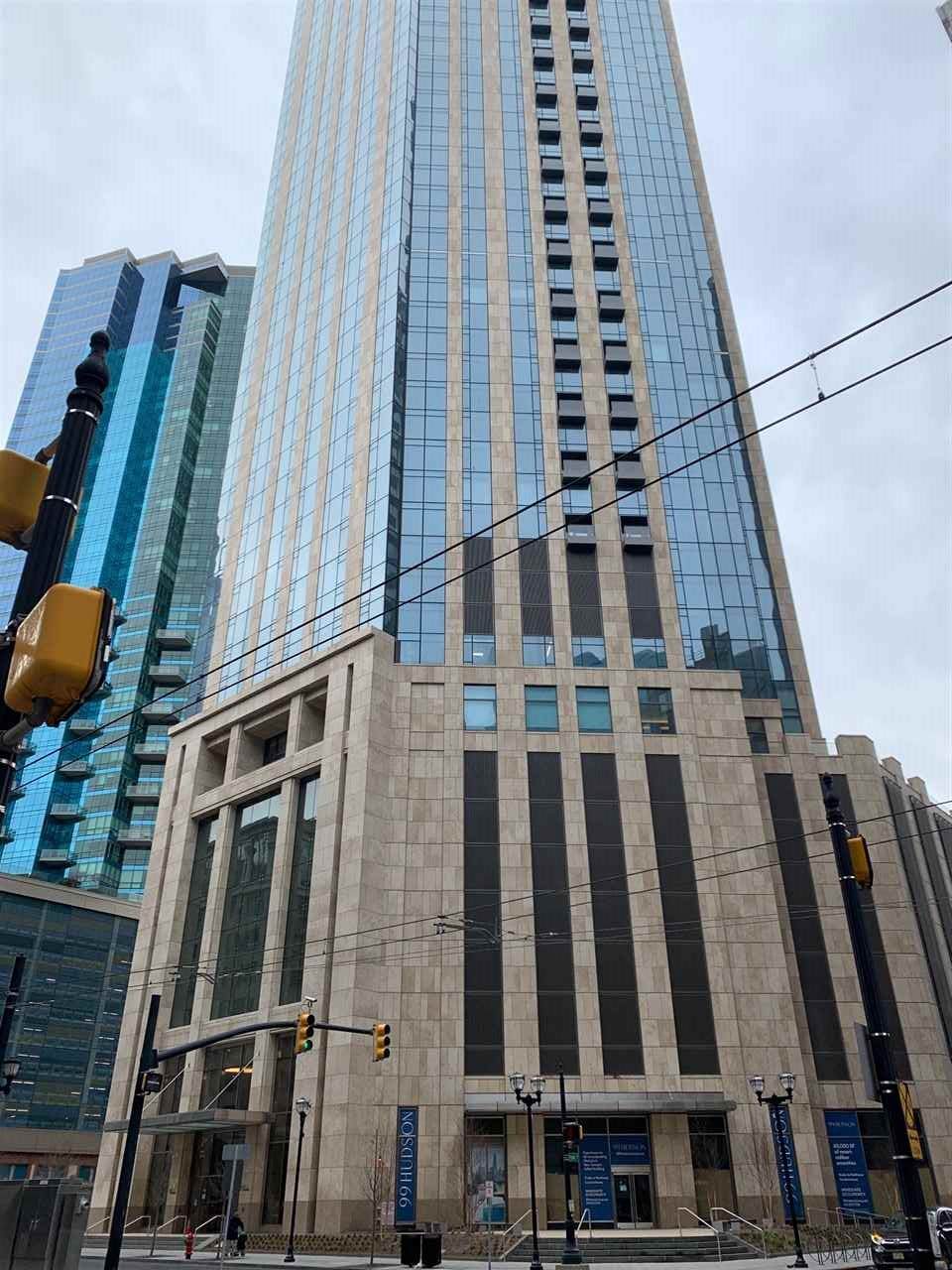 99 Hudson St - Photo 1