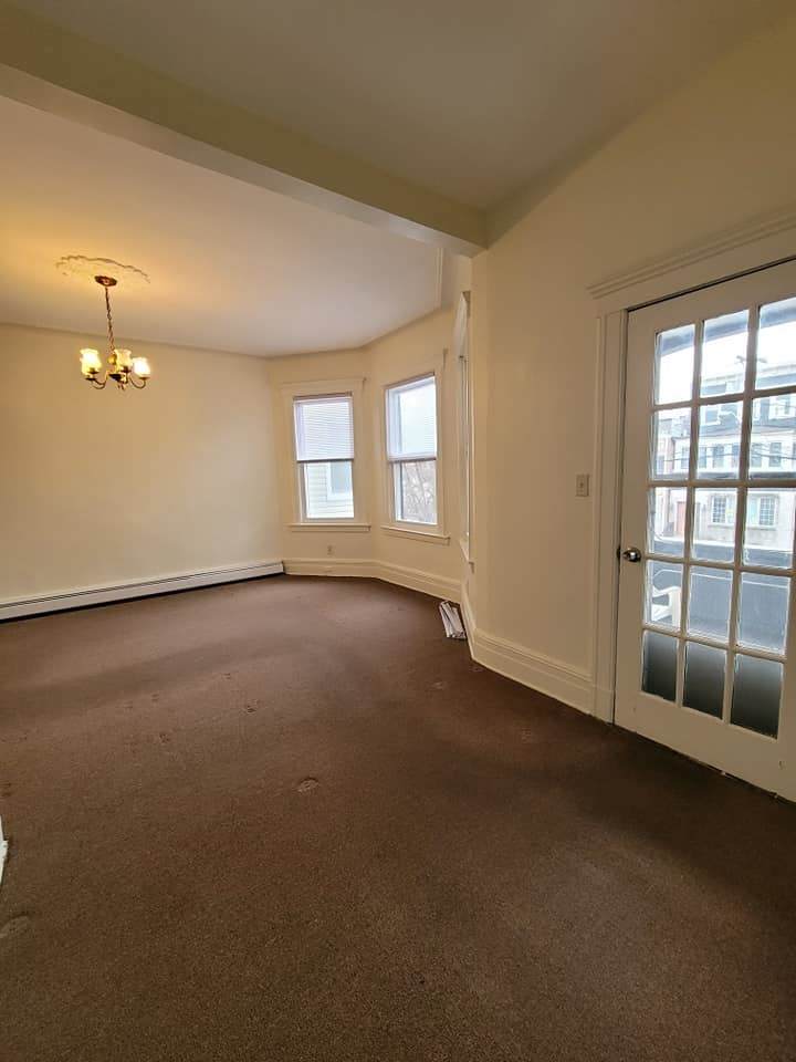 418 Fairmount Ave - Photo 1