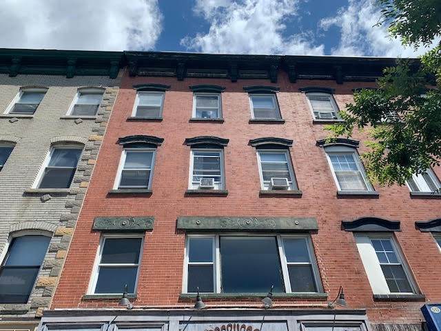 515 Washington St - Photo 1