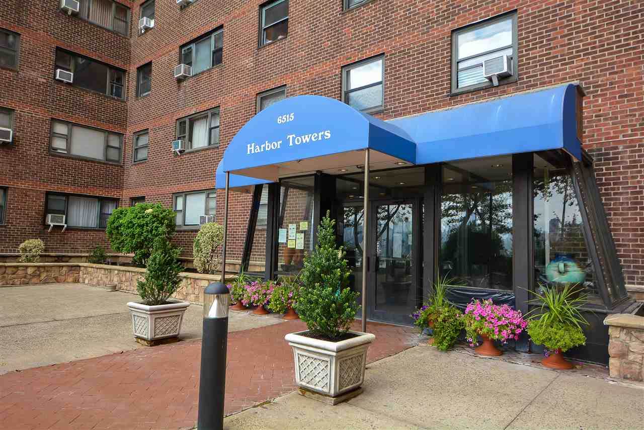 6515 Blvd East - Photo 1