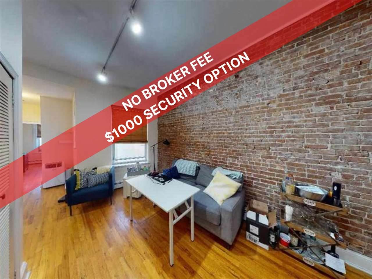 915 Garden St - Photo 1