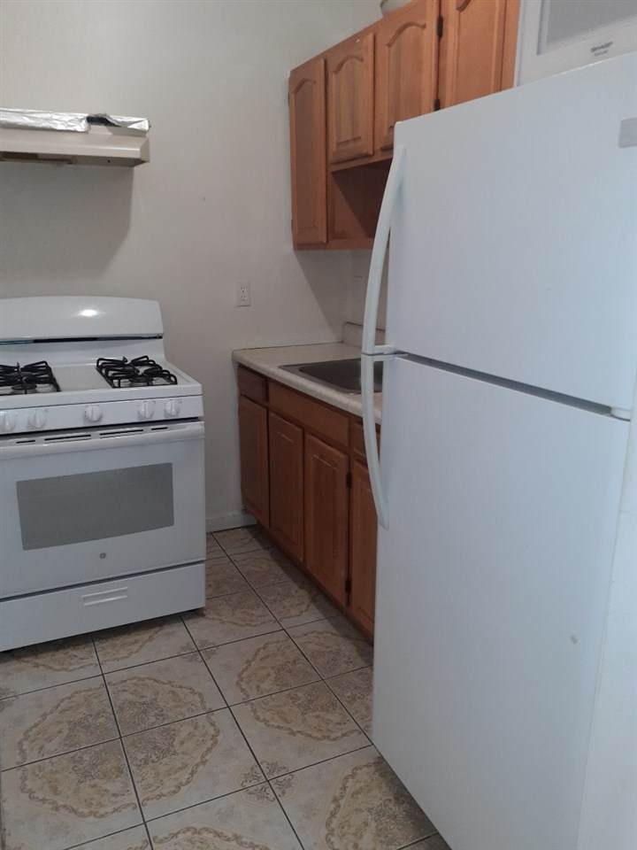 769 Newark Ave - Photo 1