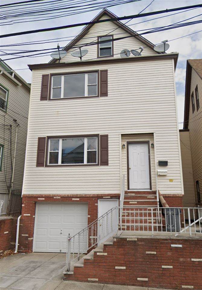 37 East 49Th St - Photo 1