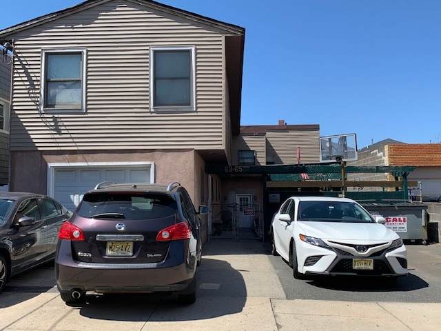 63-65 Wallis Ave - Photo 1