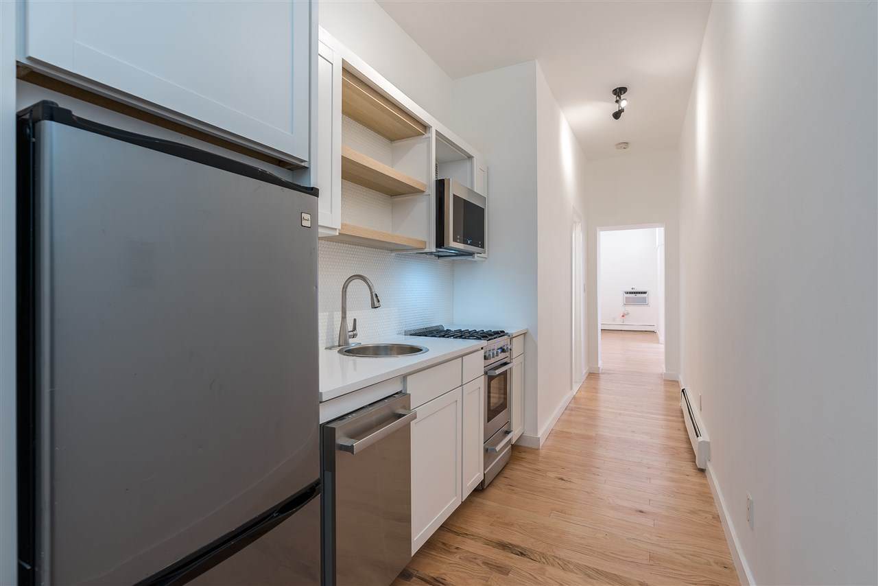 193 Ogden Ave - Photo 1