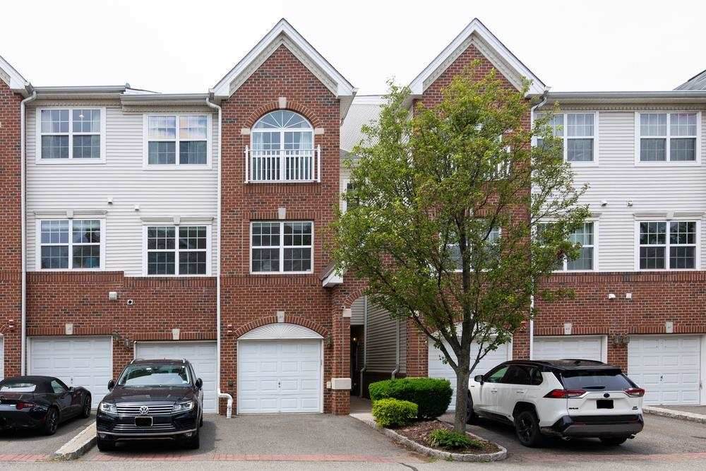 51 Lee Ct - Photo 1