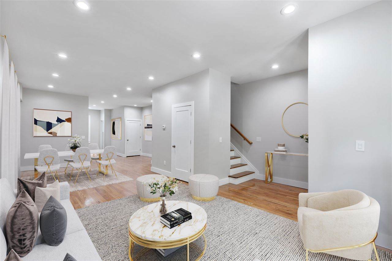 271 Harrison Ave - Photo 1