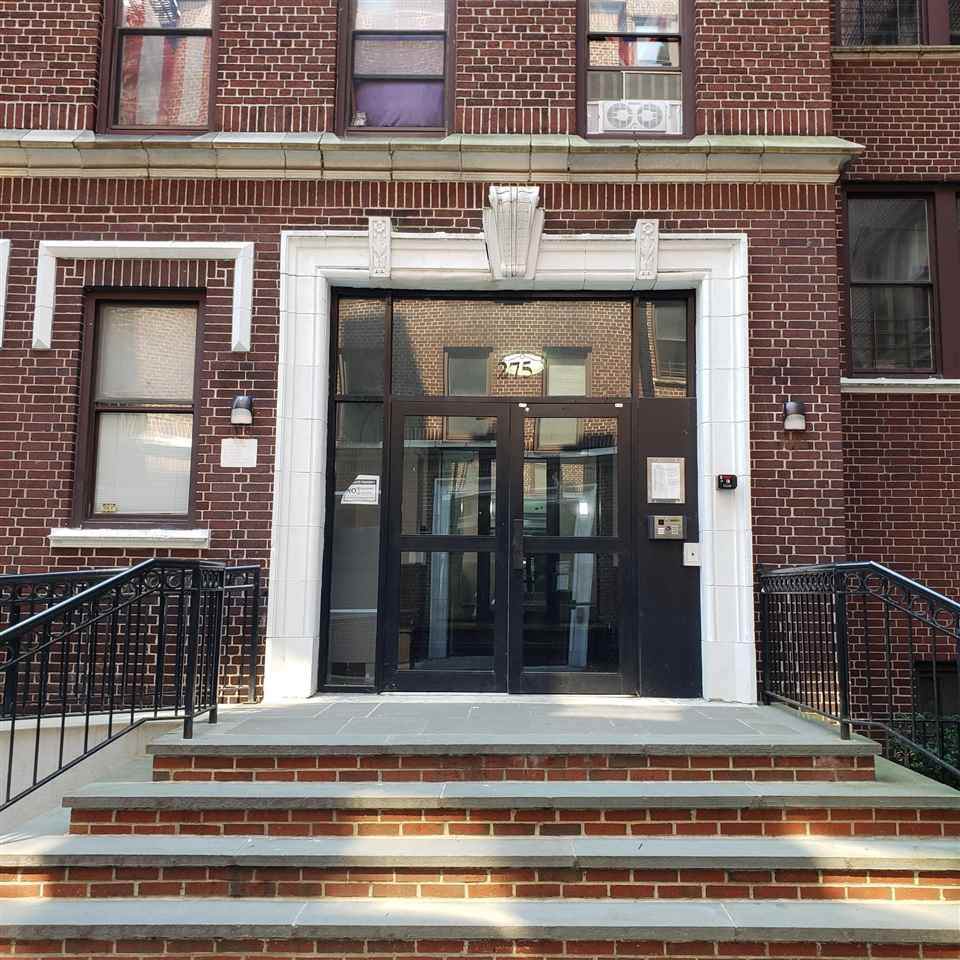 275 Harrison Ave - Photo 1