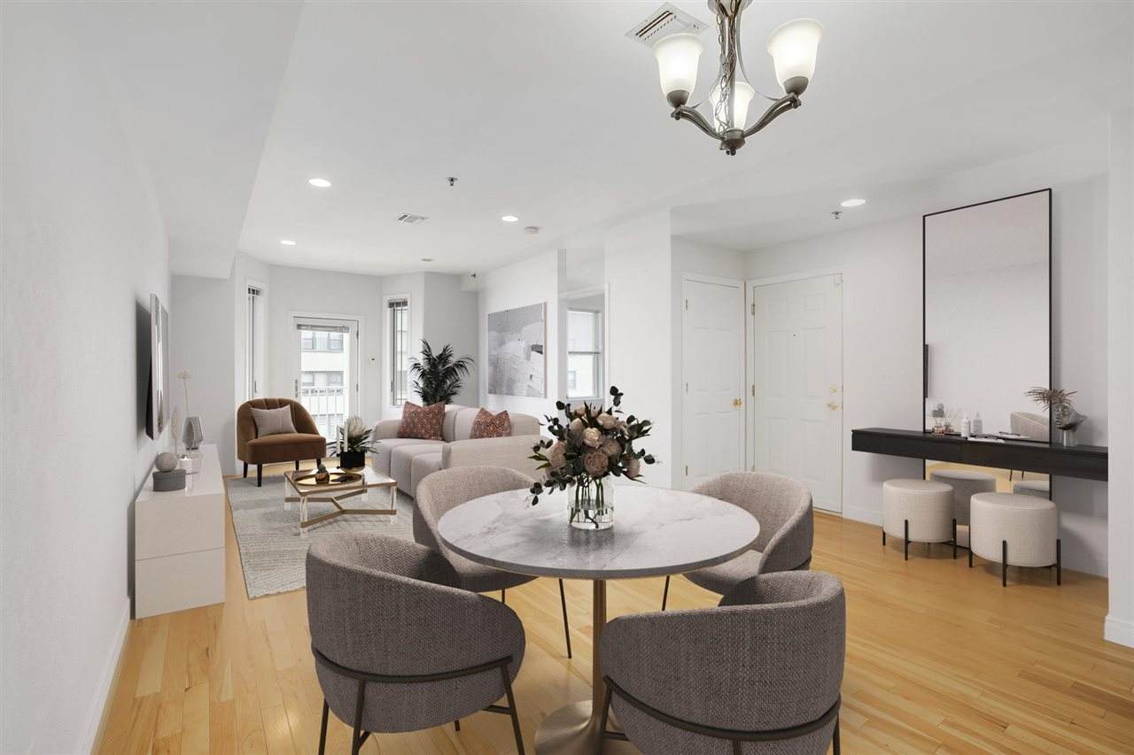 518 Grand St - Photo 1