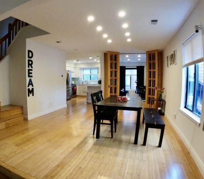 72 Harbor Key - Photo 1
