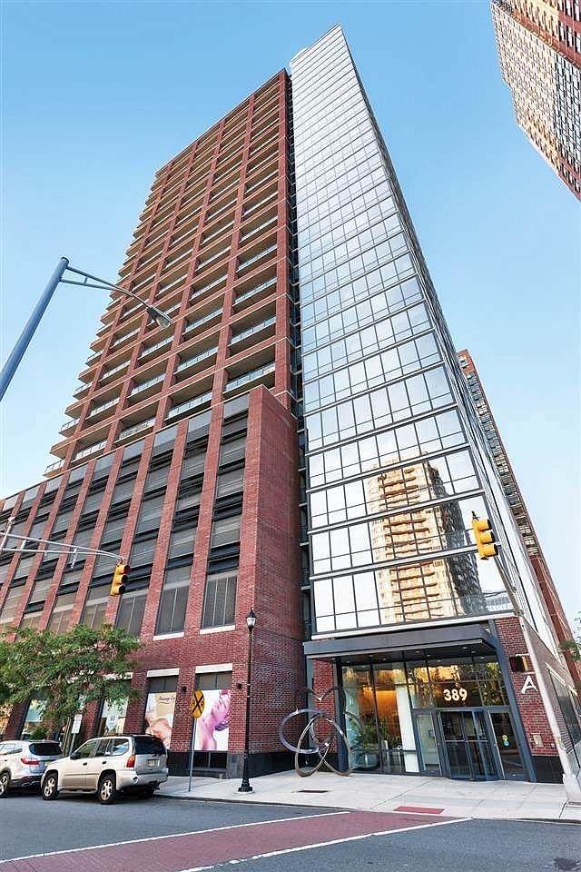 389 Washington St - Photo 1