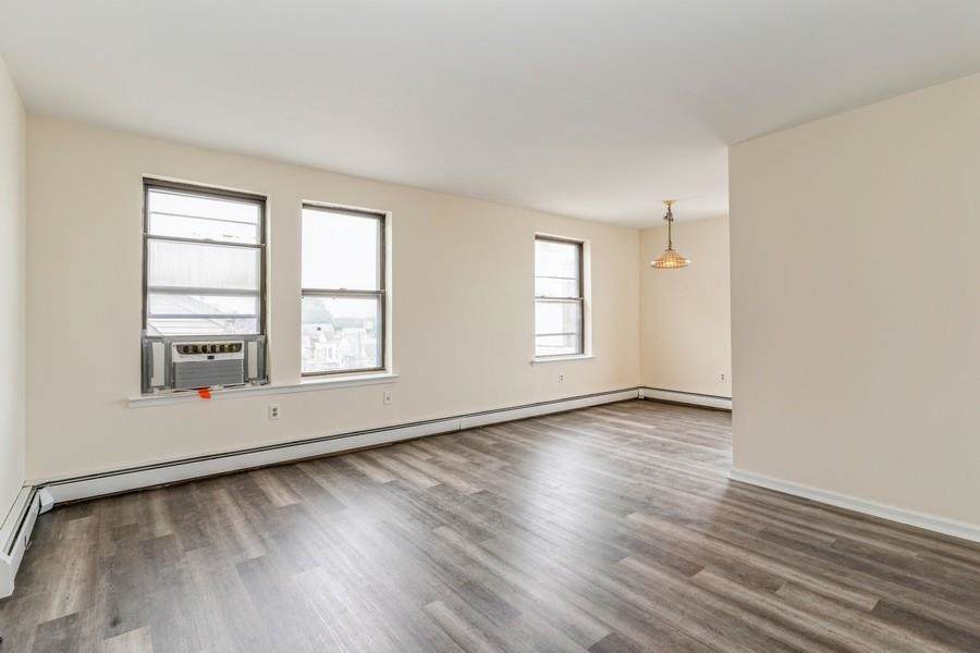 2787 Kennedy Blvd - Photo 1