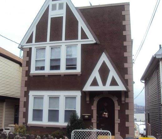 11 Beverly Pl - Photo 1