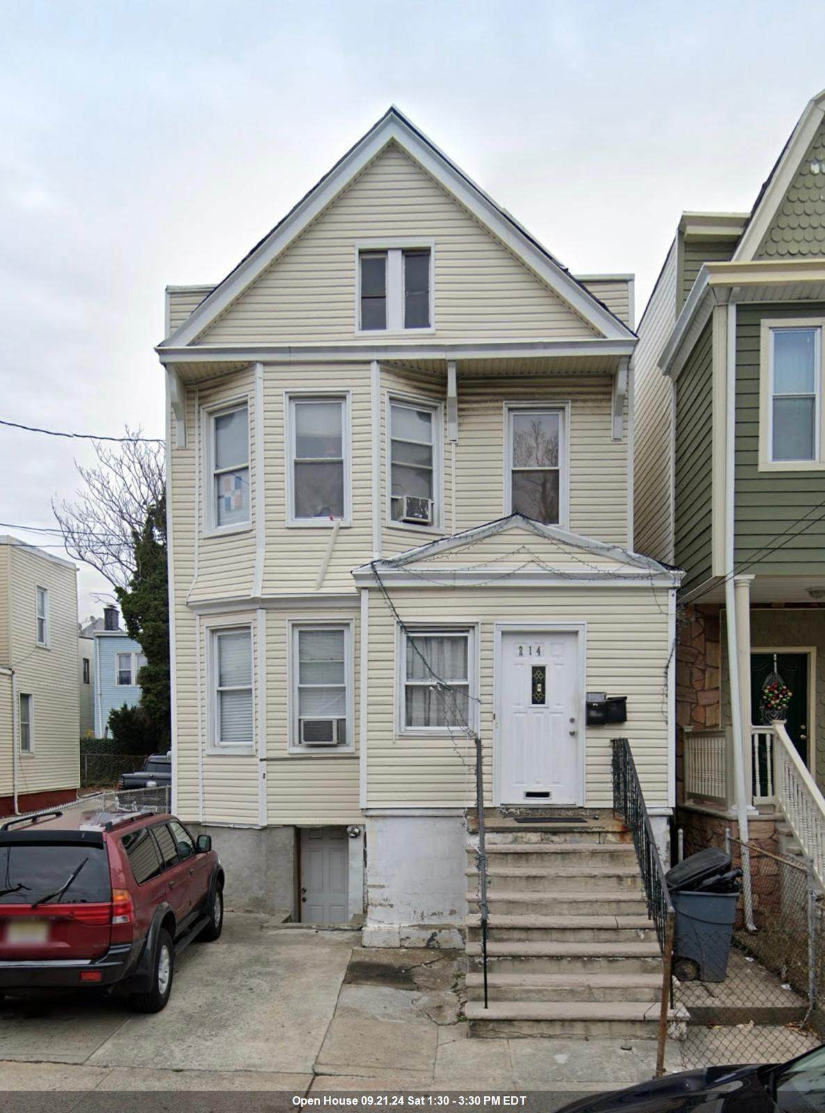 214 Wilkinson Ave - Photo 1