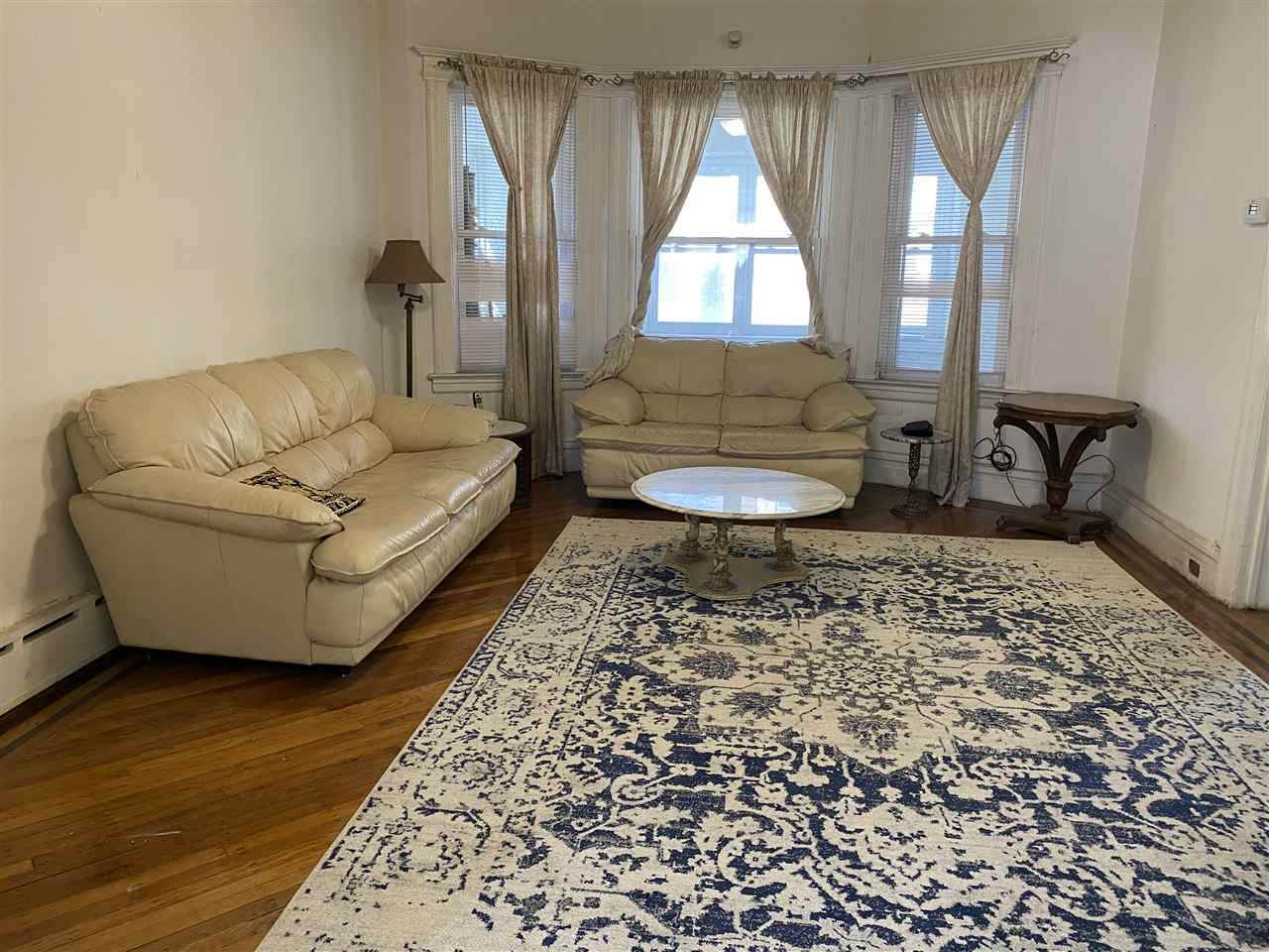 163 Jewett Ave - Photo 1