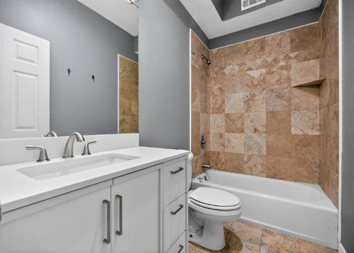 673 Bergen Ave - Photo 1