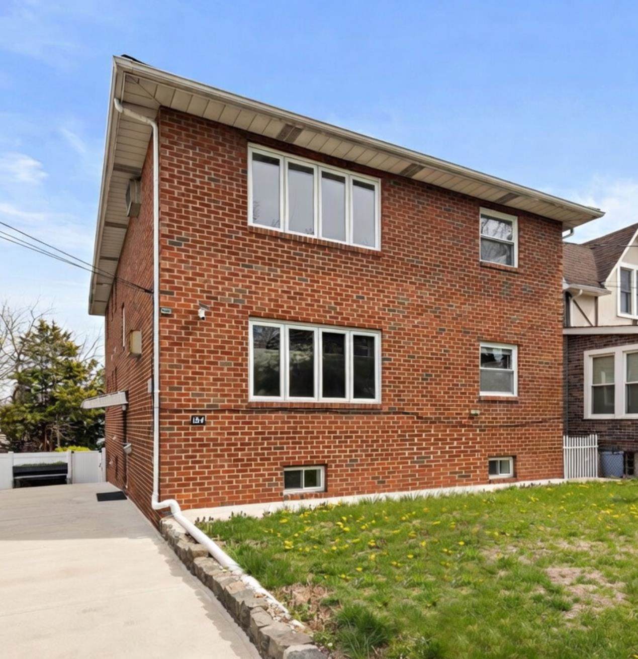 184 Central Lane - Photo 1
