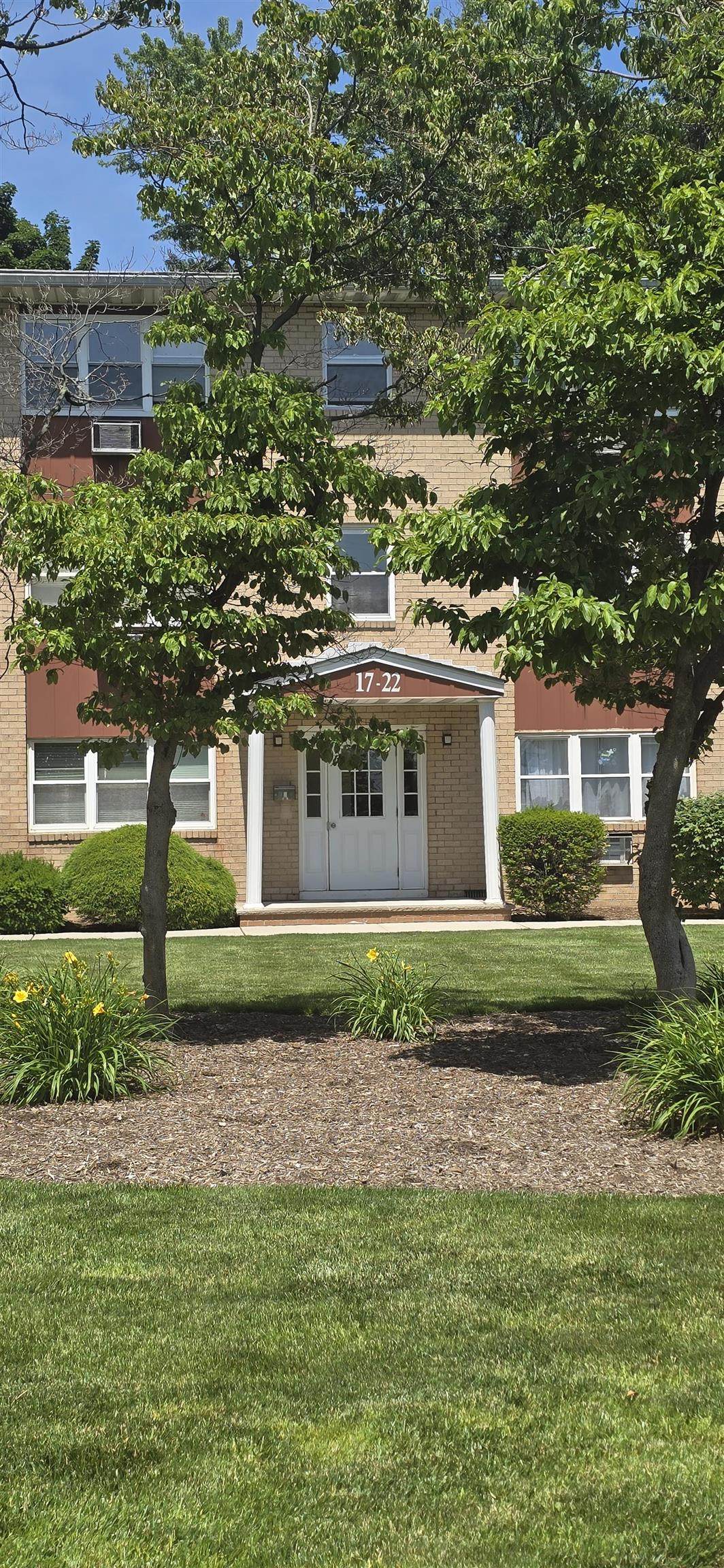 2 Radio Ave - Photo 1