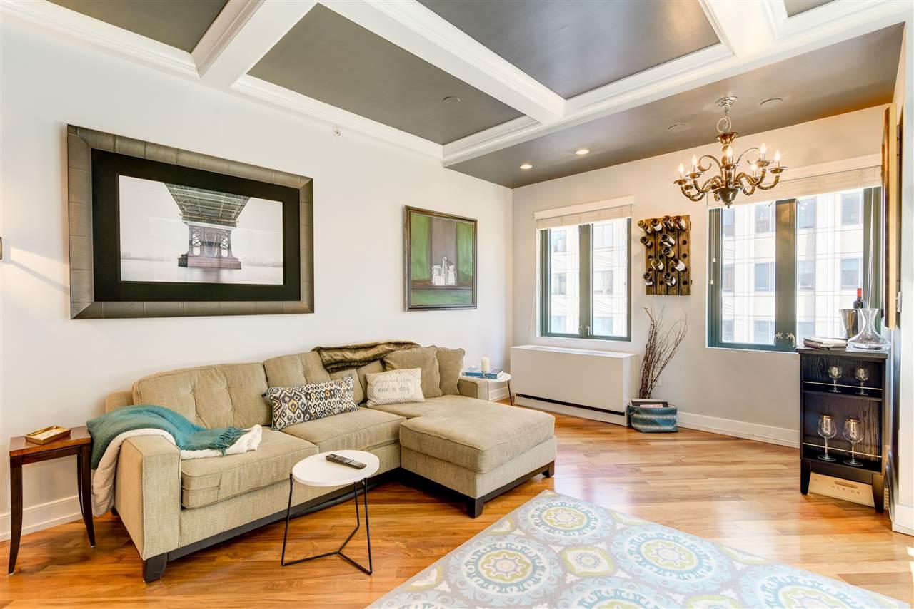 105 Greene St - Photo 1
