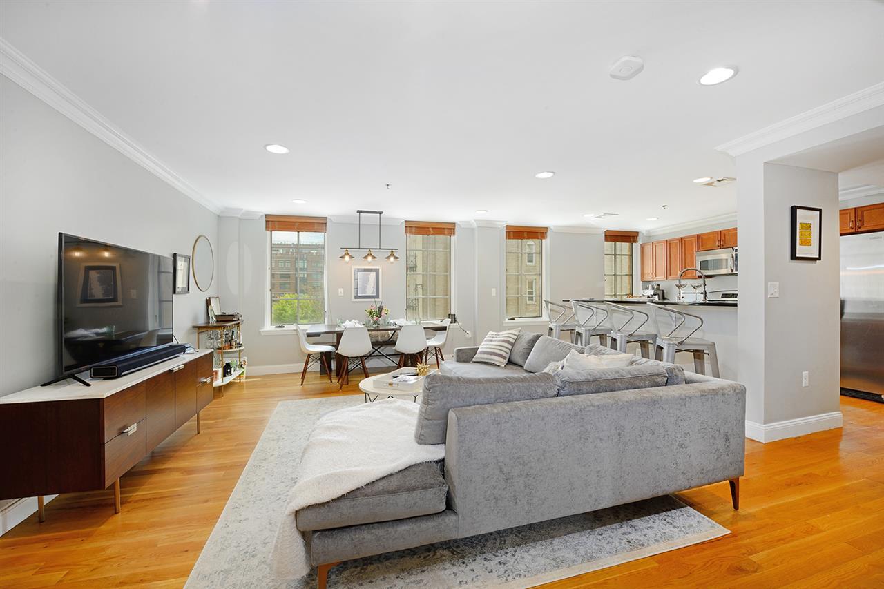 150 14TH ST - Photo 1