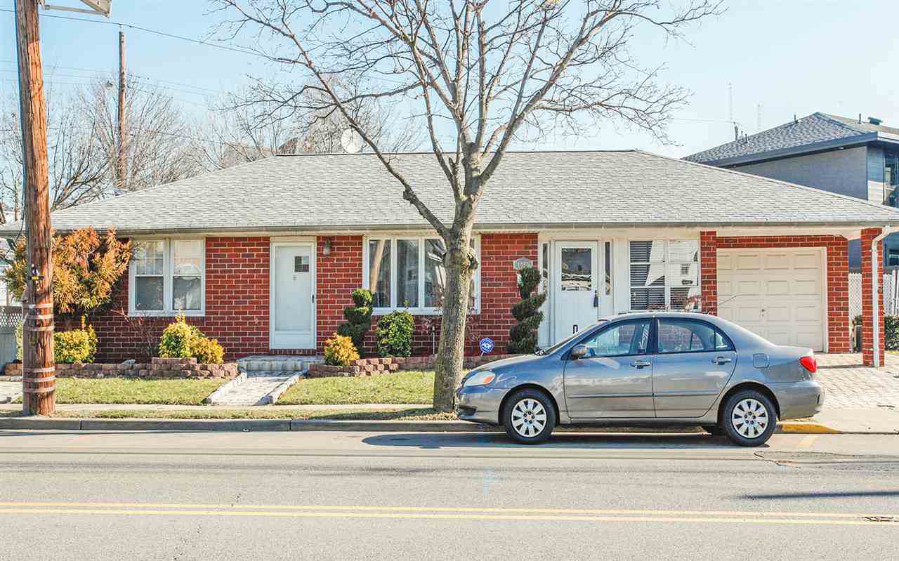 1450 Paterson Plank Rd - Photo 1