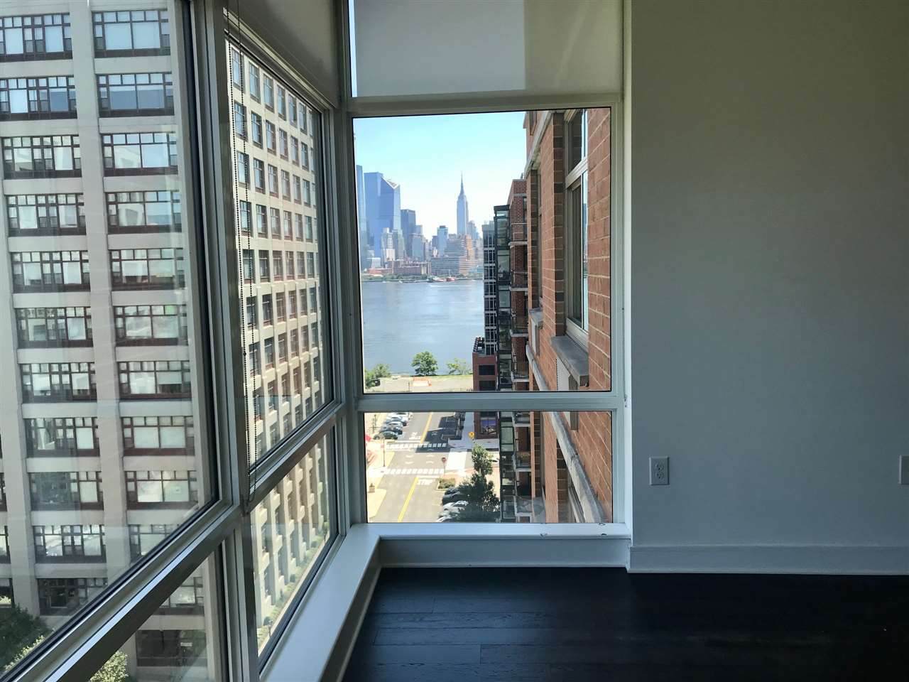 1450 Washington St - Photo 1