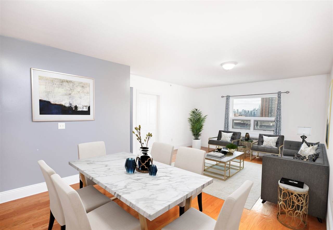 809 22ND ST - Photo 1