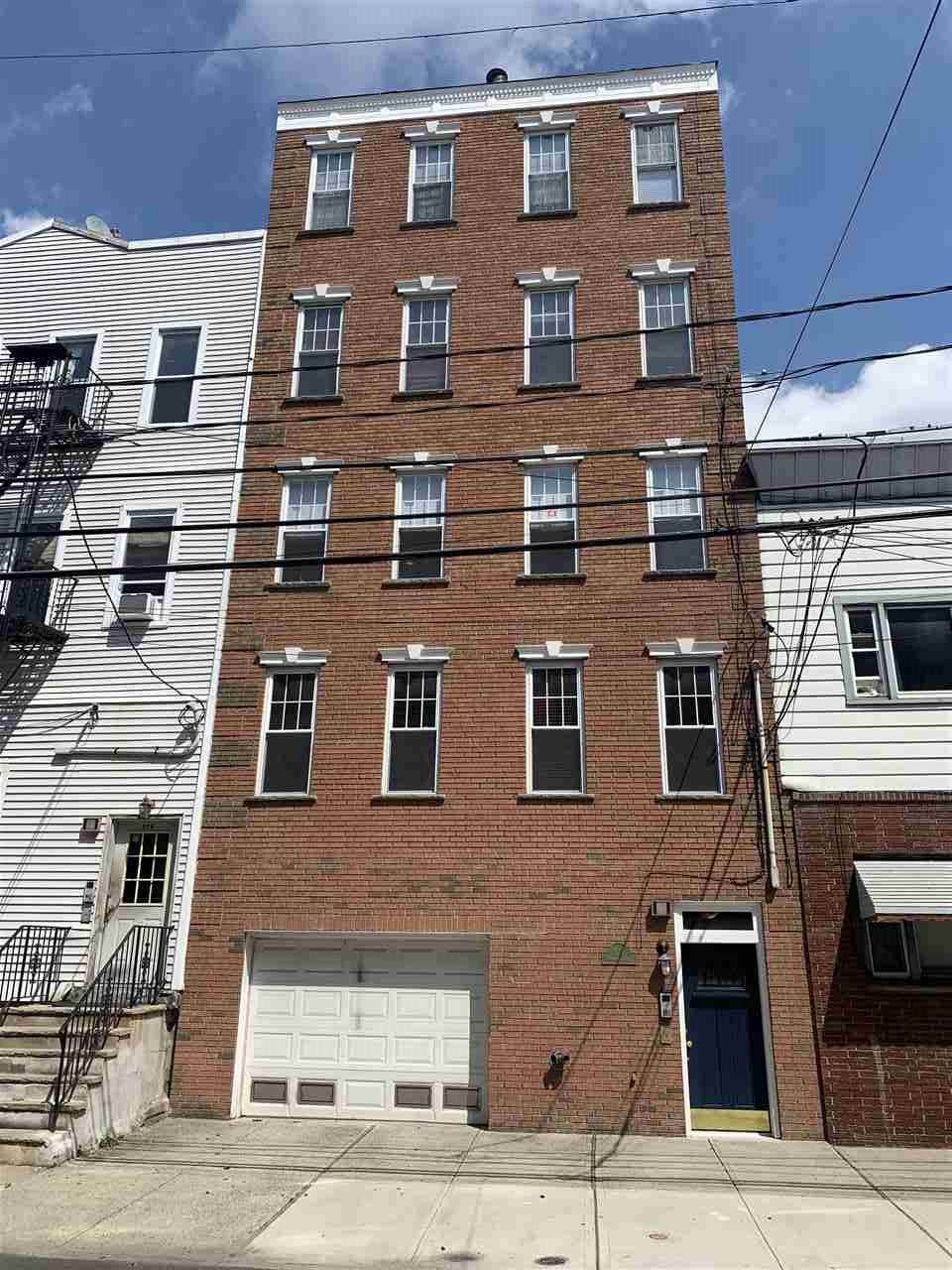 523 Monroe St - Photo 1