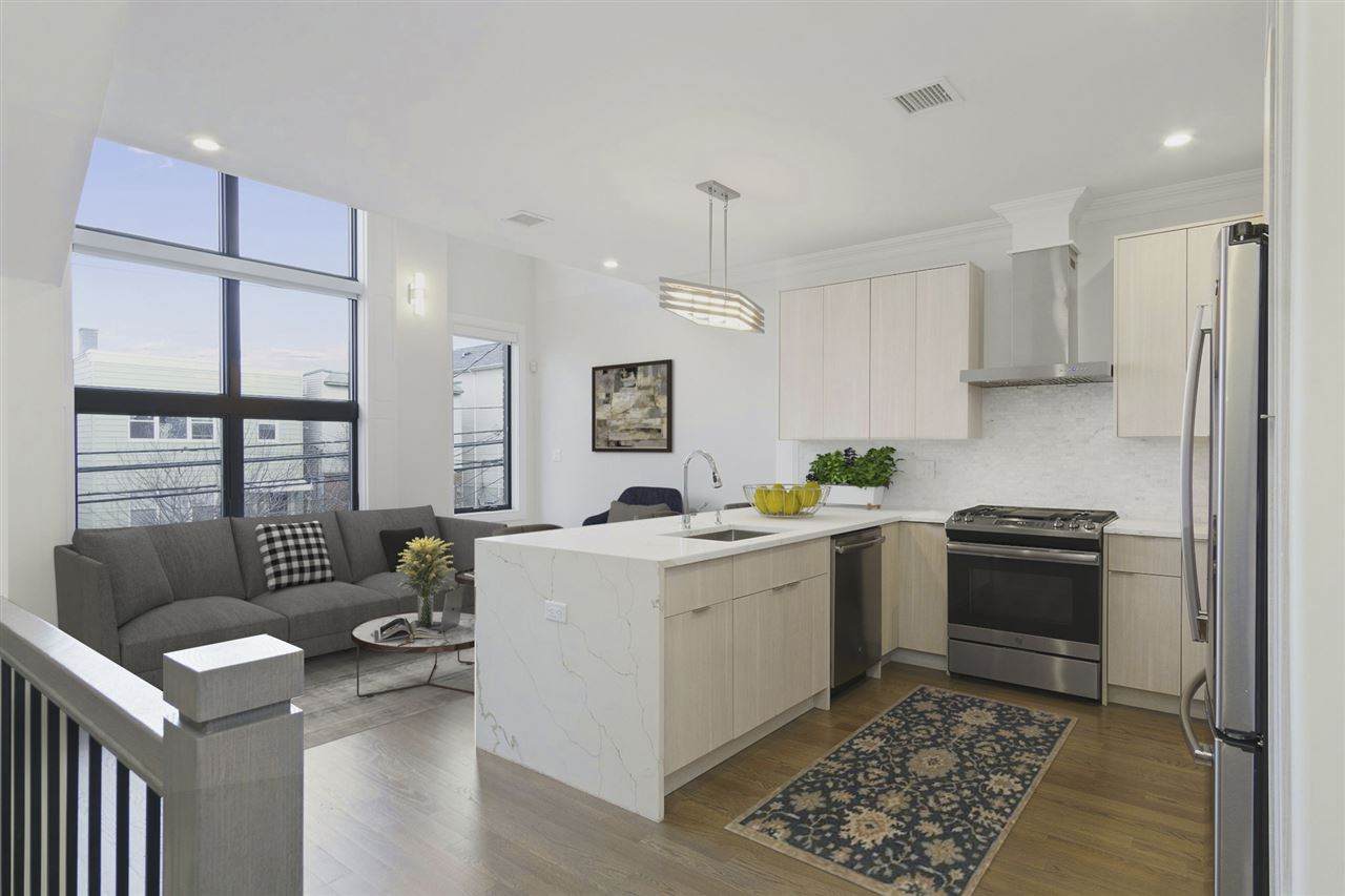 95 Thorne St - Photo 1
