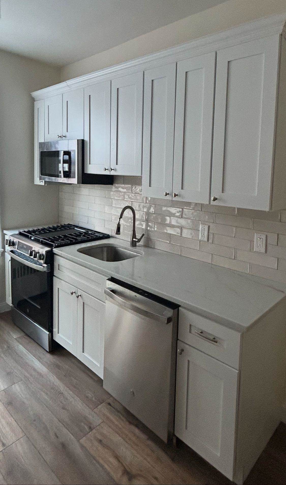 6035 Blvd East - Photo 1