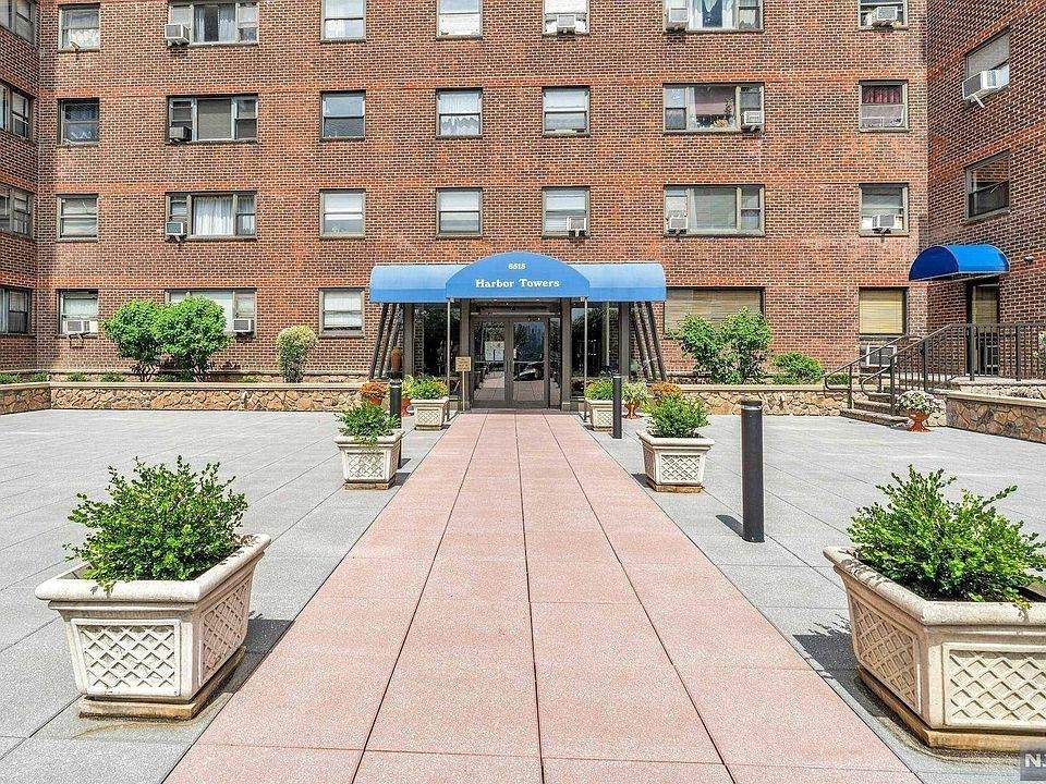 6515 Blvd East - Photo 1