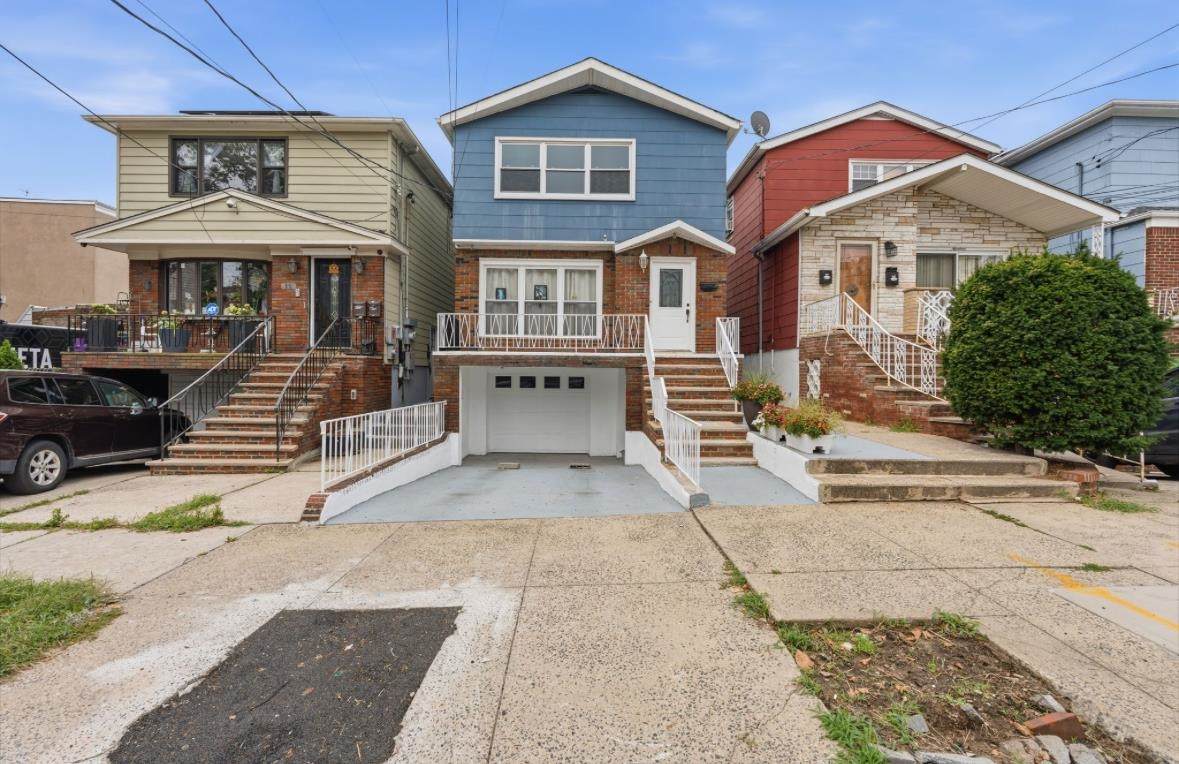 17 Linden Ave - Photo 1