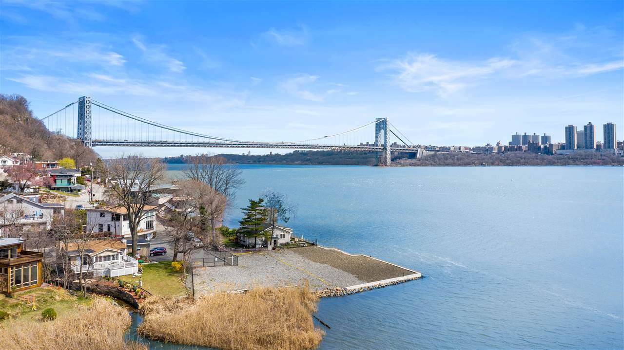 3 Shore Rd - Photo 1