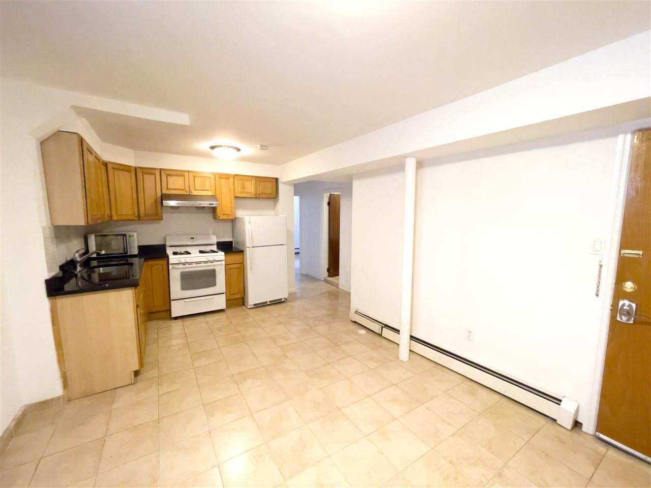 485 Manila Ave - Photo 1