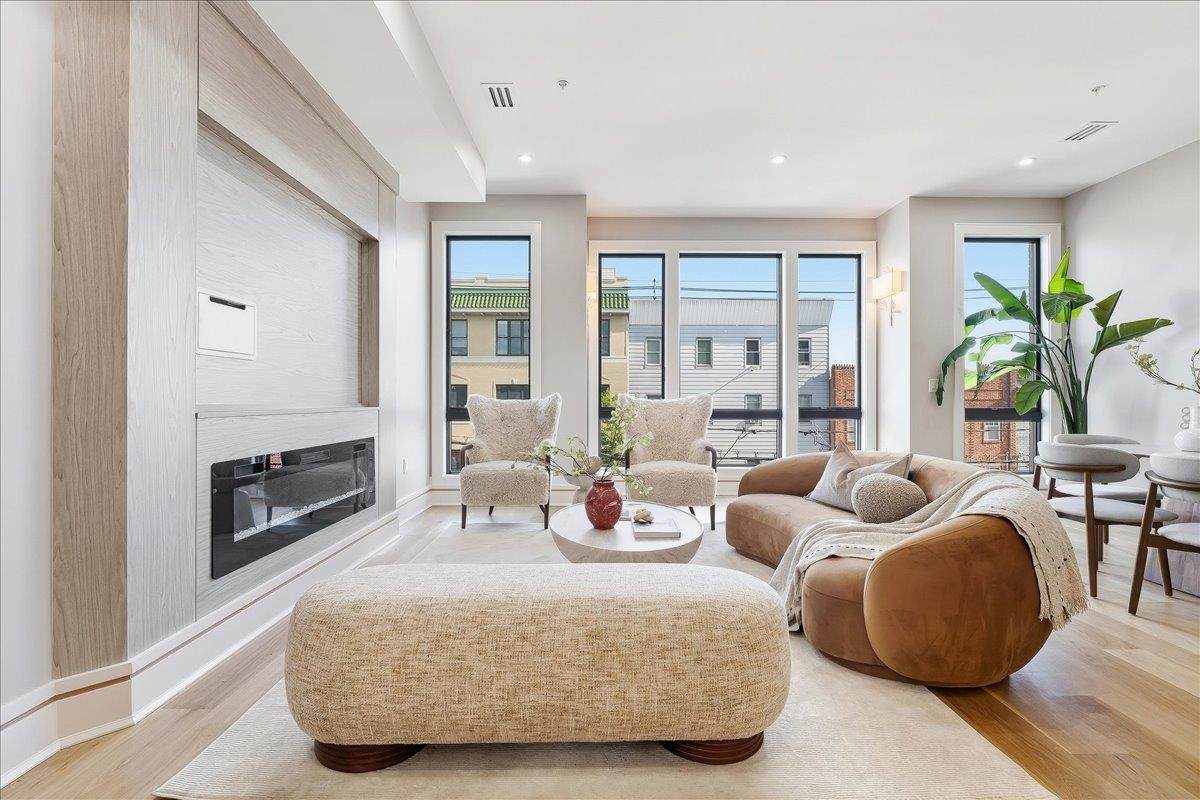 617 Palisade Ave - Photo 1