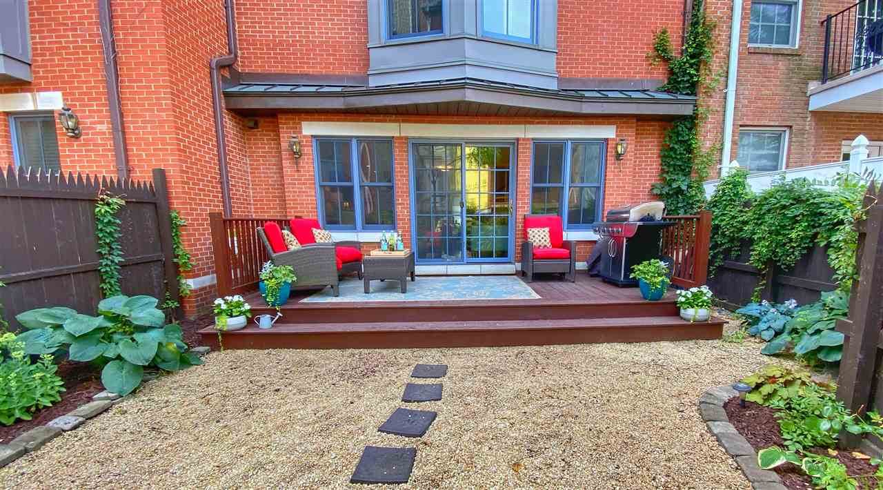 310 Grand St - Photo 1