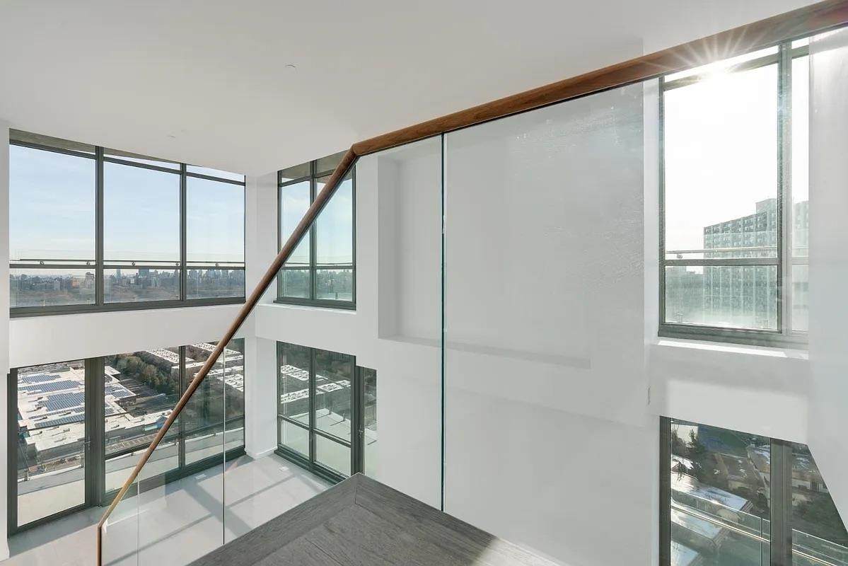 320 Adolphus Ave - Photo 1