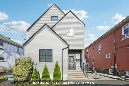 7 Laird Pl - Photo 1