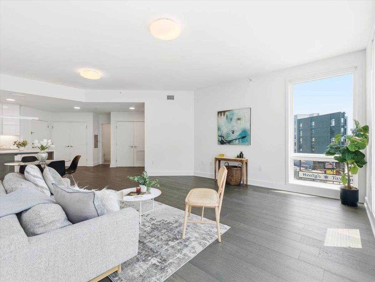 380 Newark Ave - Photo 1